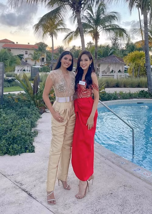 Người đẹp gốc Thanh Hóa giữ tinh thần tốt tham gia thi đấu trong những ngày qua.