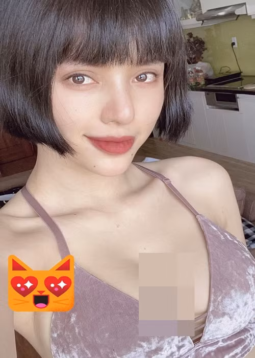 Chân dài sinh năm 1992 đang làm mẹ đơn thân của một bé trai 4 tháng tuổi.