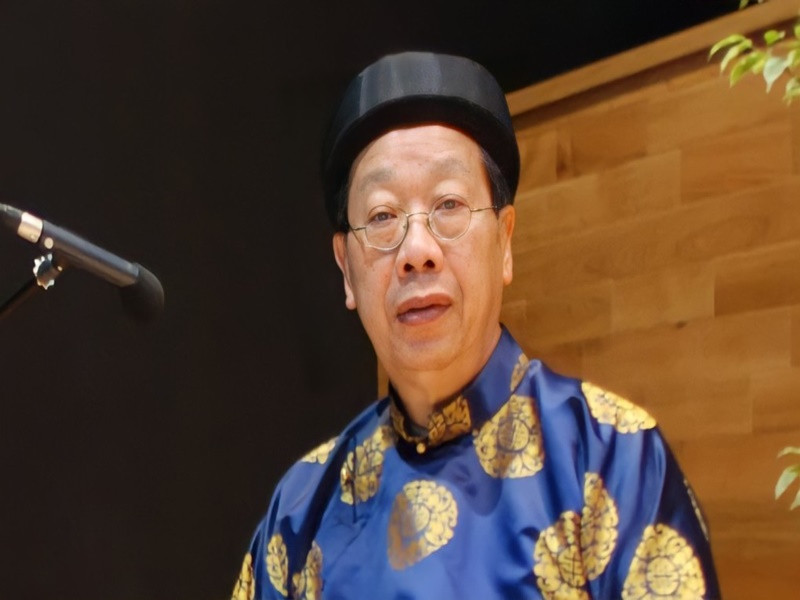  Giáo sư âm nhạc Trần Quang Hải vừa qua đời, hưởng thọ 77 tuổi. Ông mất vì ung thư máu và nhiều bệnh nền khác. Theo Vietnamnet, ông là con trai cố GS - TS Trần Văn Khê, hậu duệ đời thứ 5 của nhạc sĩ cung đình Huế Trần Quang Thọ. GS - TS Trần Quang Hải dành cả đời để nghiên cứu âm nhạc cổ truyền. Ảnh: Vietnamnet