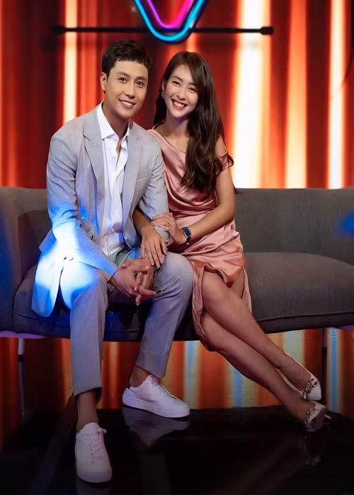Phủ nhận hẹn hò, Khả Ngân và Thanh Sơn đều khẳng định, cả hai tôn trọng tình cảm của khán giả đã ghép cặp. Ảnh: FB Thanh Sơn