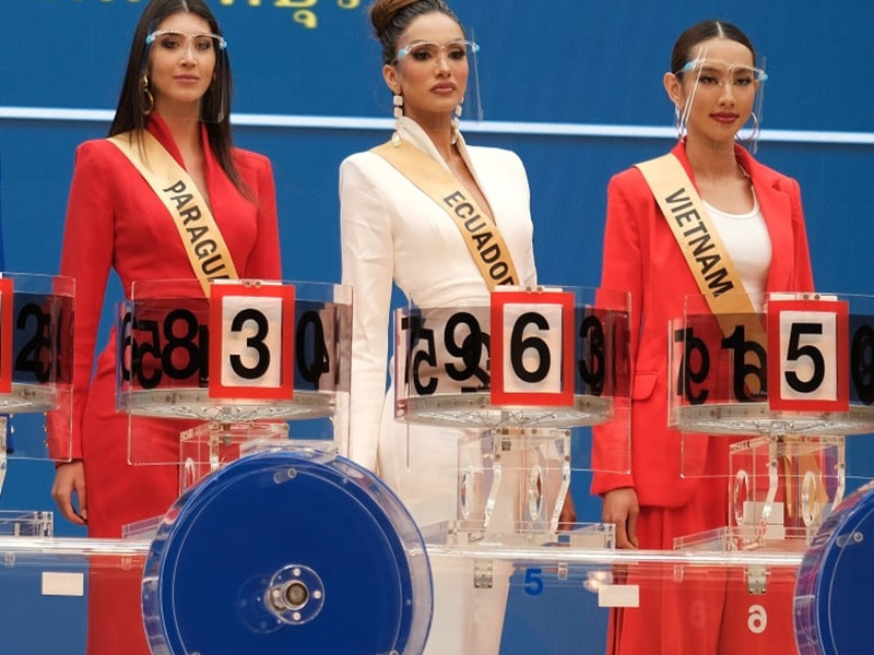 Đại diện Việt Nam Thùy Tiên có tên trong danh sách 12 người đẹp quay bánh xe xổ số bởi cô là một trong những thí sinh có lượng bình chọn cao nhất trên Instagram. Ảnh: Miss Grand International