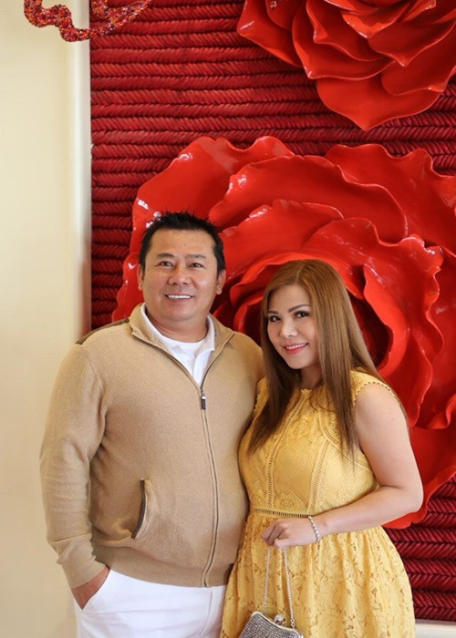 Trước đó, trên báo chí hay trong livestream, Thắm Bebe tố chồng ngoại tình, dồn ép cô. Ngoài ra, cô khẳng định bản thân hết yêu chồng từ lâu nên Hoàng Anh không có lỗi. ẢNh: Yan