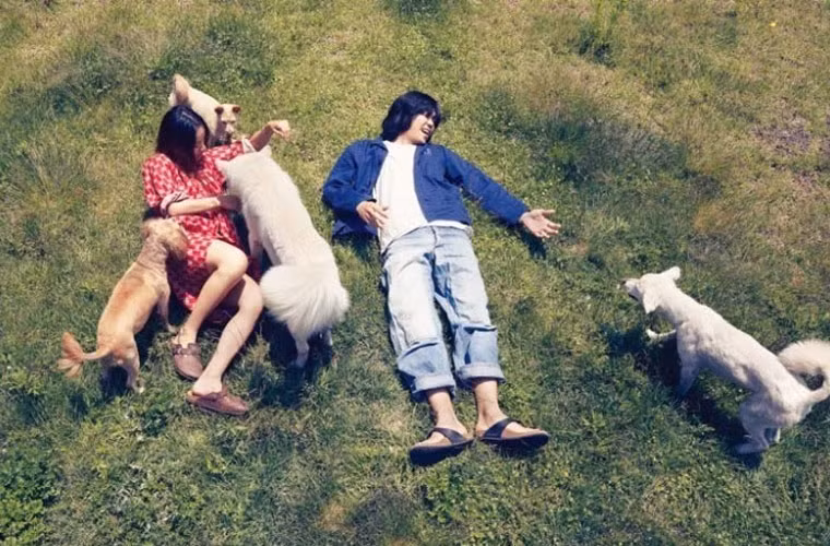 Sau khi kết hôn vào năm 2013, ai cũng ngỡ nữ ca sĩ nổi tiếng xứ Hàn Lee Hyori đang sống viên mãn bên chồng, nhưng những chia sẻ của cô mới đây lại cho thấy nó không màu hồng như mọi người vẫn tưởng.