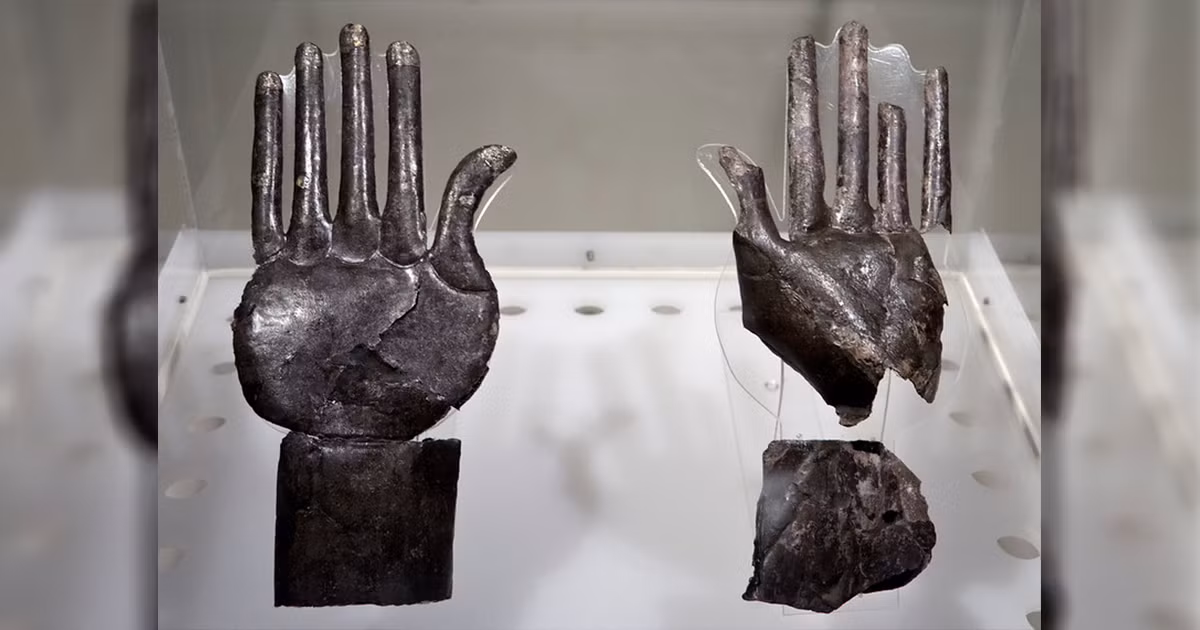 Cụ thể, trong cuộc khai quật tại Vulci, các chuyên gia đã phát hiện một hành lang dài khoảng 9m dẫn tới một ngôi mộ lớn.