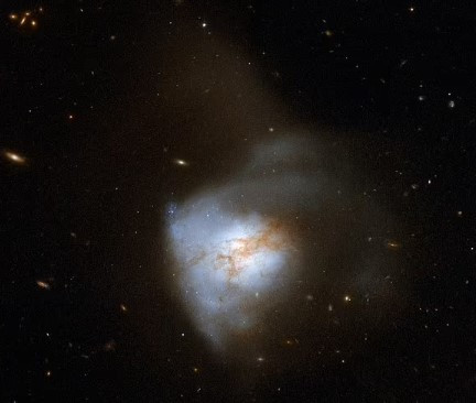 "Lượng khí trong khu vực nhỏ bé này bằng với tất cả khí trong toàn bộ thiên hà Milky Way", nhóm chuyên gia điều hành kính viễn vọng không gian James Webb cho hay.