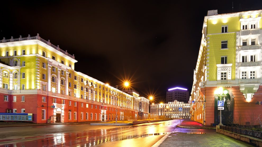 Trong suốt nhiều thập niên, người dân Liên Xô không biết đến sự tồn tại của Norilsk - thành phố có khoảng 170.000 cư dân. Theo kế hoạch, Norilsk trở thành trung tâm khai thác công nghiệp luyện kim và sau này là trung tâm của hệ thống trại cải tạo lao động.