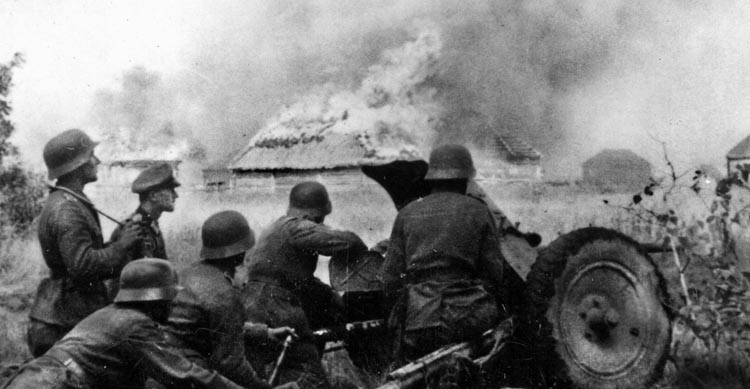 Tham gia chiến dịch Bagration, Liên Xô triển khai 4 Phương diện quân với tổng binh lực gồm: 166 sư đoàn, 12 binh đoàn xe tăng cơ giới với tổng quân số 1,4 triệu quân, 31.000 pháo, 5.200 xe tăng, 5.000 máy bay…