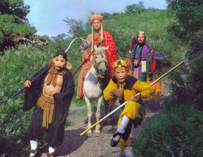 12. Ngũ Hành Đại Độn: Có thể tự do xáo trộn năm yếu tố trong ngũ hành là Kim, Mộc, Thủy, Hỏa, Thổ; 13. Lục Giáp Kì Môn: Đây là một chiêu thức thần bí khiến cho người sử dụng có sức mạnh phi thường trong quá trình chiến đấu; 14. Nghịch Tri Vị Lai: Có thể dự đoán trước được những điều sắp xảy ra trong tương lai.