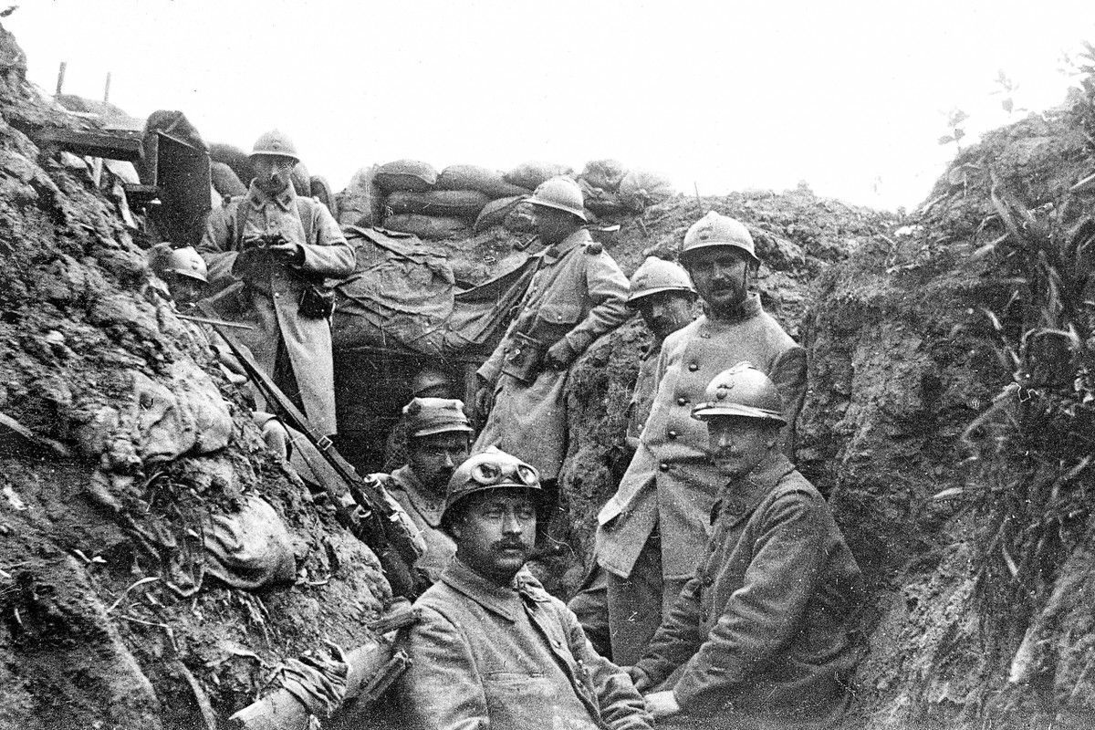 Nổi tiếng nhất là trong trận Somme năm 1916 diễn ra ở Pháp. Trong trận chiến này, khoảng 60.000 lính Anh thương vong chỉ trong ngày đầu tiên.