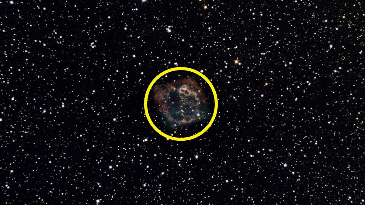 NASA công bố hình ảnh siêu tân tinh Cassiopeia A do kính viễn vọng James Webb chụp được thu hút sự quan tâm lớn của công chúng. Khi quan sát bức ảnh, mọi người sẽ thấy ánh sáng hồng ngoại của kính viễn vọng James Webb về Cassiopeia A đã được chuyển thành ánh sáng khả kiến để mắt người có thể nhìn thấy màu sắc của tàn dư siêu tân tinh.