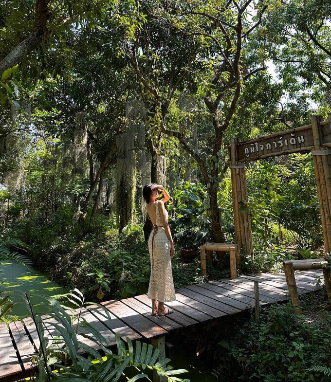 Cac nang Wags Viet “chay dua” khoe anh nong bong don he-Hinh-3