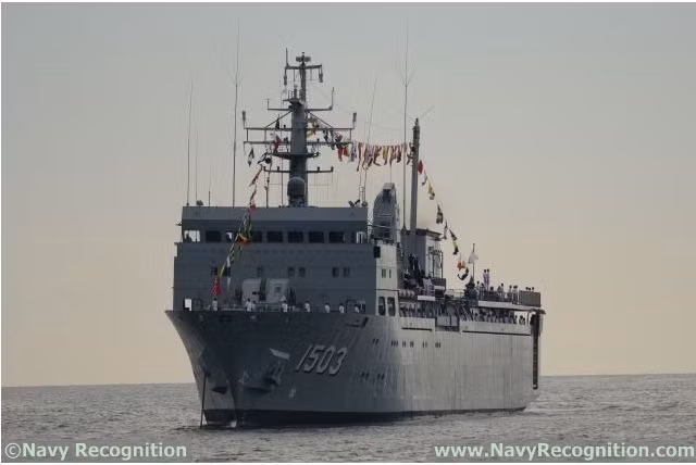 Tàu tiếp tế tổng hợp KD Sri Indera Sakti (1503) của Malaysia. Nguồn ảnh: Navy Recognition