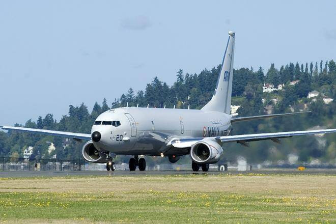 Sau khi Ấn Độ và Mỹ ký thỏa thuận liên lạc, tương thích và bảo mật, các máy bay P-8I này đã được lắp đặt hệ thống liên lạc được mã hóa. Đây là cách duy nhất để đạt được khả năng tương tác giữa hai bên, đặc biệt là đối với các thiết bị quốc phòng do Mỹ cung cấp.