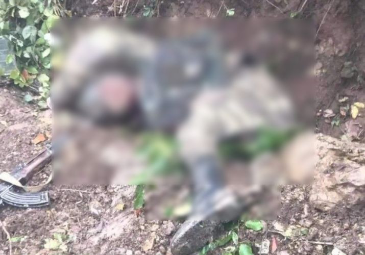 Nói về thắng lợi của trận chiến đấu này, Armenia cho rằng, đây sẽ là điều cổ vũ rất lớn cho Quân đội và nhân dân Armenia trên tuyến đầu chống Azerbaijan, và là liều thuốc tinh thần để vực dậy tinh thần chiến đấu, sau những thất bại trước Quân đội Azerbaijan vừa qua. Ảnh: Lính Azerbaijan bị Armenia tiêu diệt trong trận phục kích - Nguồn: Sina