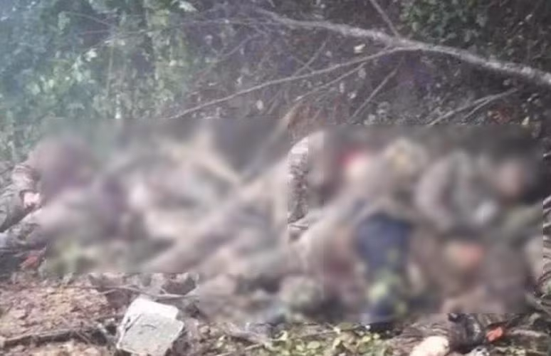 Mặc dù có ưu thế, nhưng chiến tuyến của Armenia chưa bao giờ sụp đổ, vì vậy Azerbaijan đã cố gắng xâm nhập vào hậu phương của Armenia bằng các lực lượng đặc biệt, và kết quả là họ đã bị phía Armenia phục kích tiêu diệt gọn. Ảnh: Quân đội Armenia kiên cường đánh trả Quân đội Azerbaijan - Nguồn: Sina