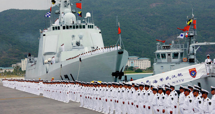 Với chiến lược Ấn Độ Dương - Thái Bình Dương của Mỹ, việc Mỹ tăng cường hợp tác quân sự với Ấn Độ là minh chứng rõ nhất cho mối quan hệ giữa Ấn Độ và Mỹ đang dần tiến tới một đồng minh quân sự và là một liên minh ngăn chặn tham vọng hải quân biển xanh của Trung Quốc. Ảnh: Hải quân Trung Quốc tại Ấn Độ Dương - Nguồn: AP