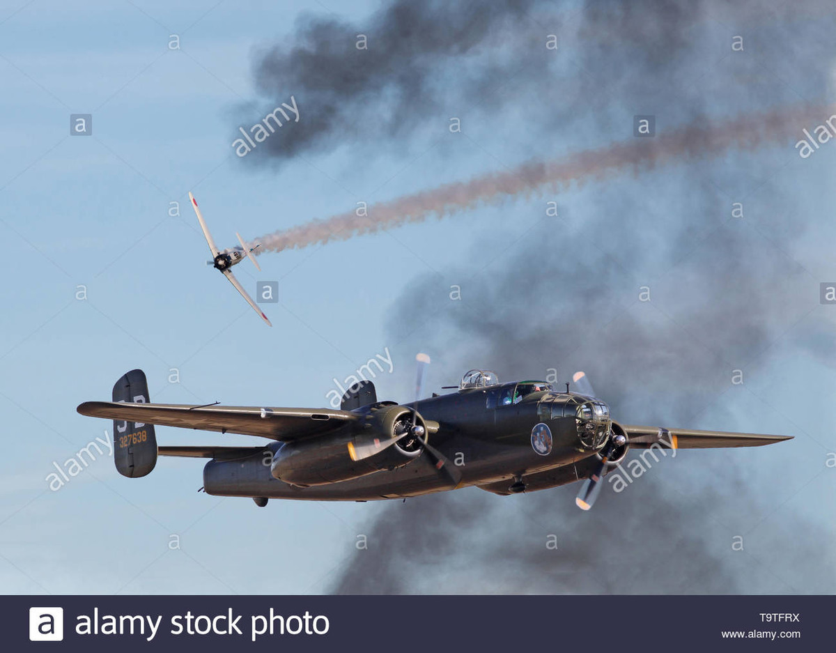 Các máy bay chiến đấu vào thời điểm này, không được trang bị tên lửa không đối không, mà chỉ trang bị pháo hàng không và súng máy, vì vậy các máy bay phải chiến đấu theo kiểu không chiến tầm gần; do đó đẳng cấp và tinh thần chiến đấu không sợ chết của phi công là những yếu tố không thể thiếu. Nguồn ảnh: Warhistory.