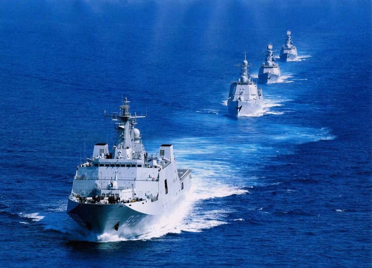 Nhất quán với những mục tiêu này, Trung Quốc hy vọng rằng hải quân có thể trở thành một phần của lực lượng chống tiếp cận/ xâm nhập khu vực (A2/AD), có thể ngăn chặn Mỹ can thiệp vào các khu vực ngoài khơi của Trung Quốc, bao gồm cả Đài Loan và nhiều khu vực khác. Nguồn: Sina