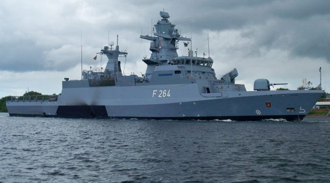 Đức là một trong các quốc gia cùng với liên minh Châu Âu EU và Mỹ, Nhật Bản, Canada,… trong tháng trước đã đâm đơn lên Liên Hợp Quốc để phản đối một số vấn đề nội tại của Trung Quốc hiện nay như vấn đề nhân quyền ở Tân Cương và Hong Kong, tình hình Covid-19,… và đã vấp phải sự phản đối mạnh mẽ của Bắc Kinh. Dẫu vậy, hiện nay ảnh hưởng của Trung Quốc trên chính trường quốc tế đang ngày càng rõ rệt hơn do đó không phải ai cũng dám đứng lên phản đối họ. Ảnh: Tàu chiến của Hải quân Đức.