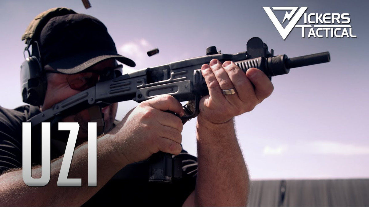 Tiểu liên Uzi được quân đội Israel lựa chọn do tính đơn giản và dễ sản xuất, Uzi đã chứng tỏ là một thiết kế cực kỳ thành công. Nó thành công đến mức, đã được hơn 90 quốc gia trên toàn thế giới sử dụng cho mục đích quân sự hoặc lực lượng thực thi pháp luật. Hiện tại nó vẫn được sử dụng ở trên 70 quốc gia từ khắp nơi trên thế giới (trong đó có Việt Nam).