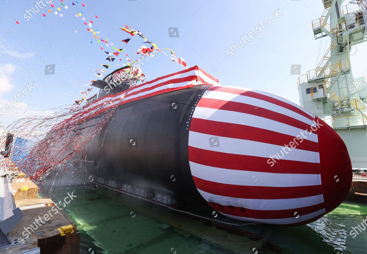 Vào ngày 14/10 vừa qua, tại thành phố Kobe, Lực lượng Phòng vệ bờ biển Nhật Bản đã chính thức hạ thủy chiếc tàu ngầm mang số hiệu SS-513 Taigei và cũng là lần đầu tiên ra mắt lớp tàu Taigei cùng tên tiên tiến mới. Con tàu được đóng mới từ tháng 3 năm 2018 và hoàn thành sau hơn 2 năm thi công. Ảnh: Quang cảng buổi lễ hạ thủy tàu Taigei.