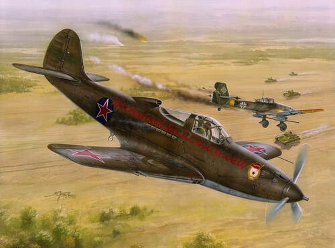 Sau khi Mỹ và Liên Xô ký Chương trình Lend-Lease, Mỹ đã xuất khẩu một số lượng lớn máy bay P-39 làm vũ khí viện trợ quân sự cho Liên Xô. Huyền thoại về máy bay chiến đấu P-39 cũng bắt đầu từ thời Liên Xô.