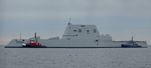 Trên thực tế, kể từ khi nhập biên vào Hải quân Mỹ vào năm 2016, tàu khu trục Zumwalt chỉ sử dụng vào việc thử nghiệm trên biển và trở về cảng để sửa chữa, hiệu chỉnh; nó chưa bao giờ đạt được hiệu quả chiến đấu hoàn chỉnh - Nguồn ảnh: Hải quân Mỹ.