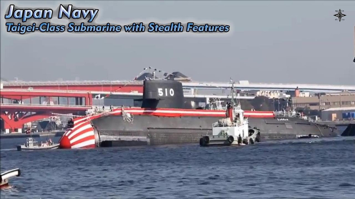 Tàu ngầm Taigei của Nhật Bản sử dụng pin lithium-ion thay vì dùng ắc-quy chì thông thường. Ưu điểm của pin lithium-ion là có mật độ năng lượng cao hơn nhiều lần so với ắc-quy chì và dung lượng lưu trữ của pin lithium-ion cùng một thể tích gấp ba lần pin axit-chì. Ảnh: Tàu ngầm Taigei - Nguồn: BQP Nhật Bản