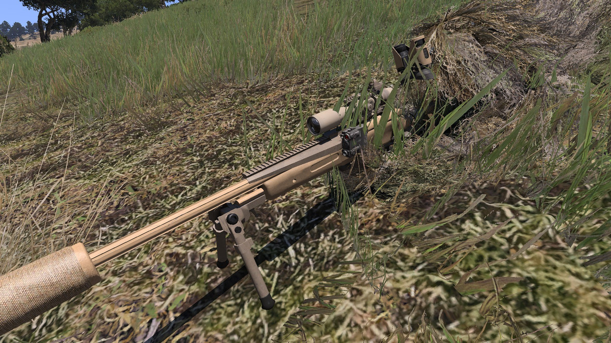 Khẩu TAC-50 hoạt động theo nguyên lý súng trường cổ điển, sử dụng khóa nòng then ngang, lên đạn lại sau mỗi phát bắn; do súng có độ giật lớn, lên súng được lắp loa giảm giật đầu nòng, hấp thụ đến 70% năng lượng giật sau của súng khi bắn; hộp tiếp đạn 5 viên có thể tháo rời. Báng súng bằng sợi thủy tinh, có thể điều chỉnh cho phù hợp với người bắn.