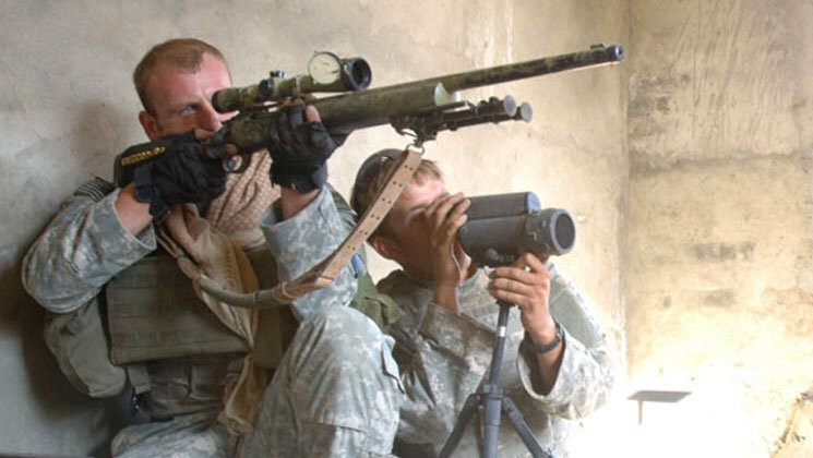 Nòng súng của M24 được làm bằng thép không gỉ 416R, toàn bộ báng súng và thân súng đều bằng vật liệu tổng hợp composite. Hơn 15.000 khẩu M24 đã được sản xuất. Chúng hiện đang được sử dụng bởi các lực lượng vũ trang của 10 quốc gia.