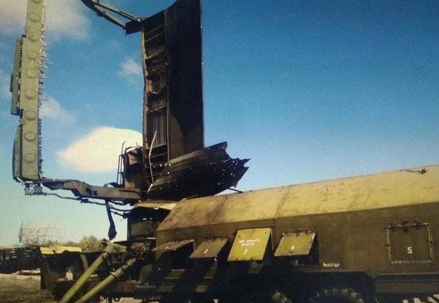 Nga không công nhận việc S-300 bị phá hủy ở Syria, nhưng trong cuộc xung đột giữa Azerbaijan và Armenia hiện nay tại khu vực Nagorno-Karabakh (Naka), họ vẫn giữ thái độ im lặng trước việc nhiều hệ thống phòng không S-300 bị quân đội Azerbaijan phá hủy. Ảnh: Hệ thống phòng không S-300 của Armenia bị UAV của Azerbaijan phá hủy - Nguồn: Sina