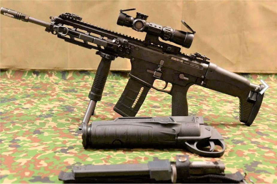 Suc manh vu khi bo binh moi cua Luc luong Phong ve Nhat Ban