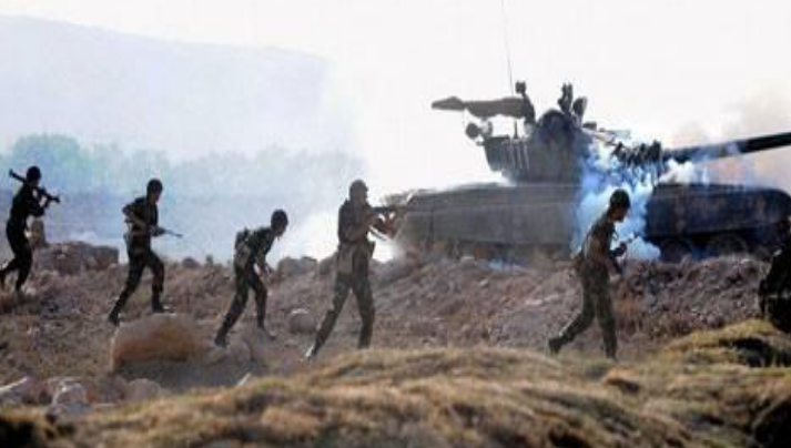 Trong những ngày gần đây, xung đột Armenia - Azerbaijan tại khu vực Nagorno-Karabakh ngày càng trở nên căng thẳng, trong đó Armenia đã phải gánh chịu thương vong rất lớn, con số thiệt hại đã vượt quá 2.200 người, 130 xe tăng, 200 pháo và nhiều thiết bị quân sự; ngược lại phía Azerbaijan tổn thất ít hơn một chút, chỉ mất 72 UAV, 7 trực thăng và 137 xe tăng. Ảnh: Xe tăng của Armenia bị bắn cháy - Nguồn: Sina