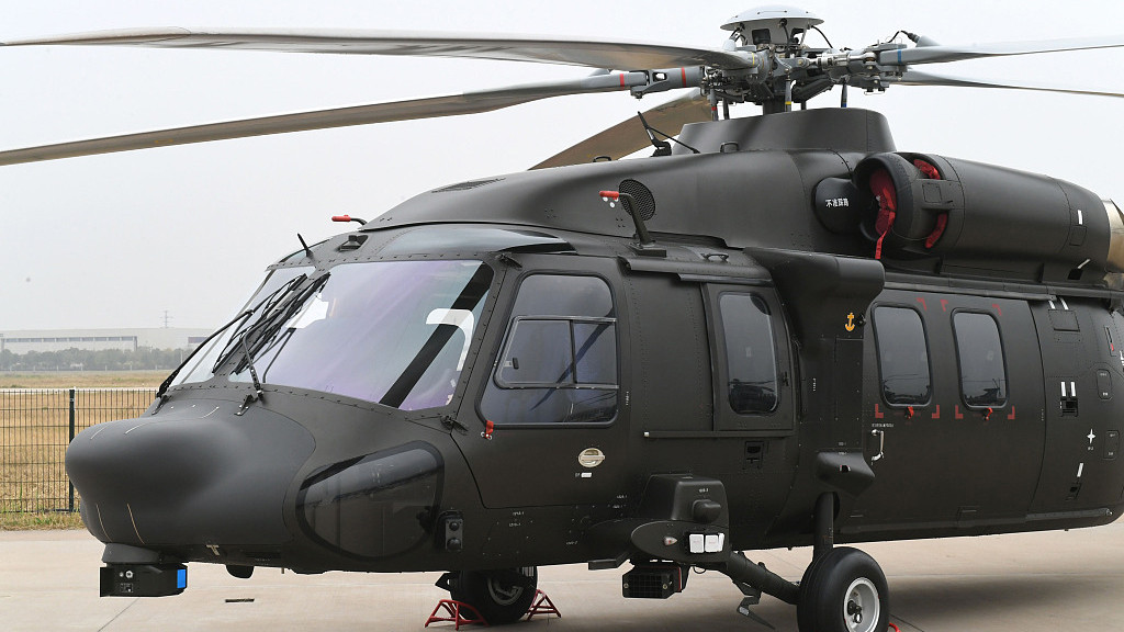 Lực lượng trực thăng trên tàu tàu Type 075 bao gồm trực thăng vận tải Zhi-8C, trực thăng chiến thuật Zhi-20J và trực thăng đa năng không người lái. Trong số đó, Zhi-20J là trang bị quan trọng nhất và sẽ chiếm phần chính của máy bay trên tàu đổ bộ Type-075. Ảnh: Trực thăng Zhi-20 - Nguồn: Sina