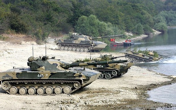 Do vậy mẫu xe tăng Sprut-SDM1 là phương tiện lý tưởng để thay thế PT-76, rất phù hợp với địa hình của Việt Nam, nhất là trang bị cho các phân đội hải quân đánh bộ và phòng thủ đảo cũng như chiến đấu ở vùng núi cao, địa hình hiểm trở khu vực phía bắc và Tây Nguyên.