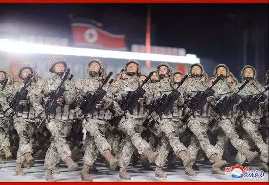 Mặc dù hiệu quả chiến đấu thực tế của hộp tiếp đạn hình trụ cho súng tiểu liên Kiểu 88 của Triều Tiên chưa thực sự được kiểm chứng, còn nhiều nghi ngờ, nhưng từ góc độ duyệt binh của Triều Tiên, quốc gia này đang nhanh chóng phát triển các loại vũ khí mới và thể hiện khả năng sức mạnh quân sự của họ; có lẽ đây là thông điệp Triều Tiên muốn gửi đến toàn thế giới.