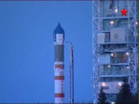 Khi nói đến công nghệ phát triển tên lửa của Liên Xô, không thể không nhắc tới Cục Thiết kế Phương Nam (có trụ sở tại Ukraine). Các tên lửa Cosmos, Cosmos-2, Zenting-2, Cyclone-2/3 và nhiều loại tên lửa liên lục địa khác của Liên Xô, đều do Cục Thiết kế Phương Nam phát triển. Ảnh: Tên lửa vũ trụ Cosmos - Nguồn: Wikipedia.