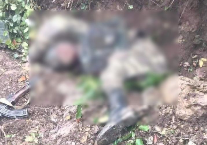 Lực lượng đặc nhiệm Azerbaijan không biết mình đã đi lọt vào ổ phục kích, quân Armenia đã bất ngờ, đồng loạt nổ súng; trong cuộc phục kích ngắn ngủi chỉ kéo dài 5 phút, ít nhất 60 lính đặc nhiệm Azerbaijan đã bị tiêu diệt, trừ một số ít chạy thoát, những người còn lại đều bị bắt. Ảnh: Lính Azerbaijan bị Armenia tiêu diệt trong trận phục kích - Nguồn: Sina