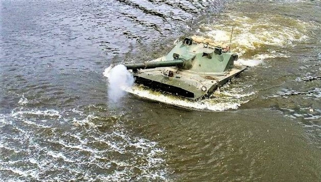 Là một "kẻ hủy diệt" xe tăng, pháo chính của Sprut-SD có thể xuyên thủng những áo giáp của những xe tăng chiến đấu hiện đại nhất; đây là phương tiện hỗ trợ hỏa lực "cực chất" cho hoạt động đổ bộ đường biển cũng như đường không, hỗ trợ hỏa lực cho lực lượng chiến đấu mặt đất, phá hủy các loại công sự vật cản.