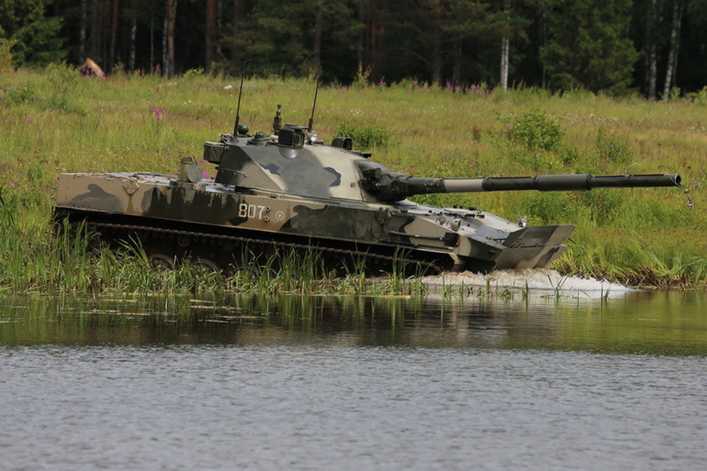 Hiện nay trên thế giới không có loại vũ khí nào tương tự, khiến Sprut trong tương lai sẽ trở thành một sản phẩm xuất khẩu có giá trị. Pháo chống tăng hạng nhẹ Sprut-SD bắt đầu được quan tâm ở Trung Đông. Một trong những quốc gia trong khu vực (không được tiết lộ cụ thể) đã đề nghị đăng ký mua loại xe tăng này.