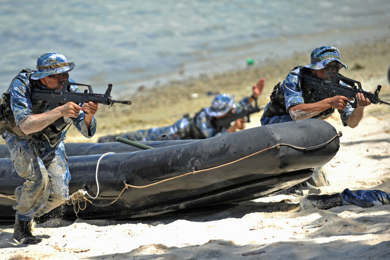 Các bình luận của CCTV nhấn mạnh rằng, mục đích của huấn luyện chiến đấu trong đô thị là để giúp binh lính của đơn vị bộ binh cơ giới khắc phục "một số thói quen xấu" trong huấn luyện chiến đấu. Gần đây, cường độ huấn luyện của PLA đã tăng lên.