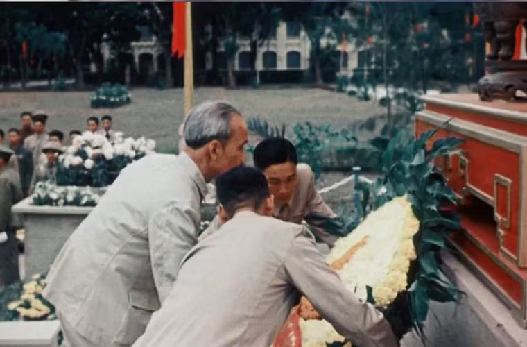 Ngày 19/12/1946, theo Lời kêu gọi toàn quốc kháng chiến của Chủ tịch Hồ Chí Minh, nhân dân cả nước đã nhất tề đứng dậy kháng chiến với tinh thần “Quyết tử cho Tổ quốc quyết sinh”. Nguồn ảnh: Tư liệu