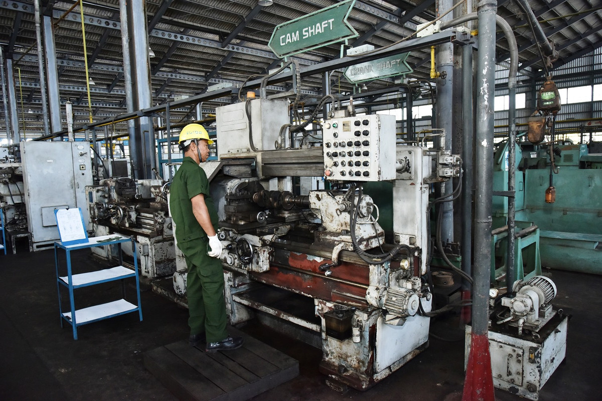 Toàn bộ các bộ phận quan trọng cấu thành chiếc xe Jeep này đều được Myanmar tự chế tạo nội địa trong nước. Nguồn ảnh: Livejournal.