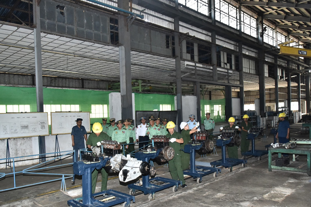 Việc tự sản xuất được phương tiện quân sự cho phép Myanmar đối mặt với mọi thử thách trong tương lai nếu quốc gia này xảy ra chiến tranh dẫn đến cấm vận hàng hoá. Nguồn ảnh: Livejournal.