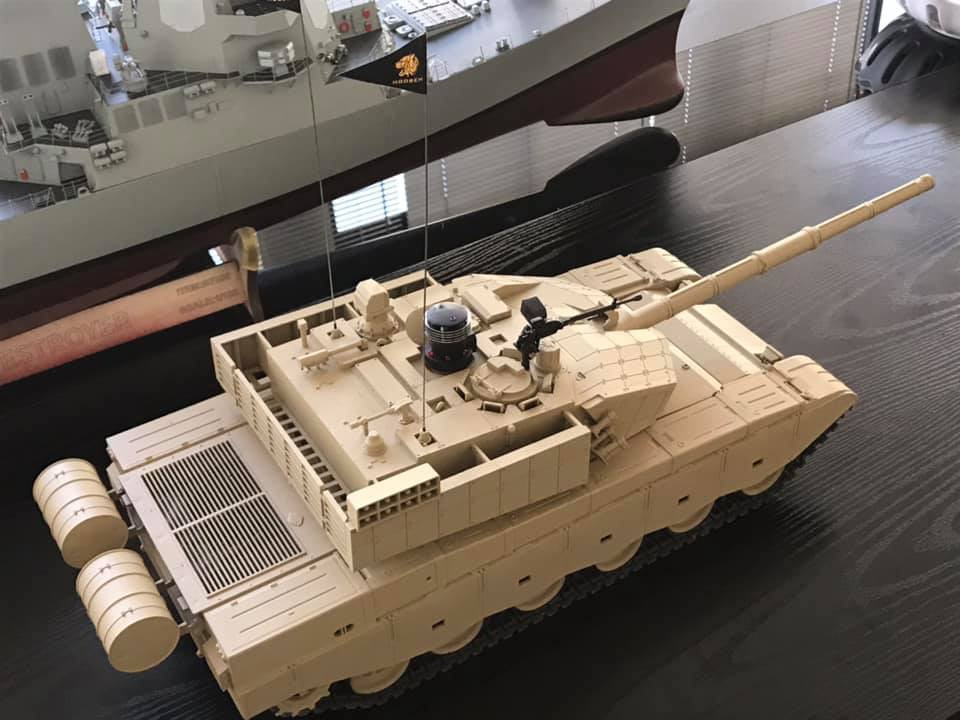 Hệ thống nạp đạn tự động của Type 99 bao gồm 22 viên đạn pháo sẵn sàng chiến đấu. Tổng cộng Type 99 mang theo được tối đa 42 viên đạn pháo và có thể bắn với tốc độ lên tới 8 viên/phút. Nguồn ảnh: QQ.