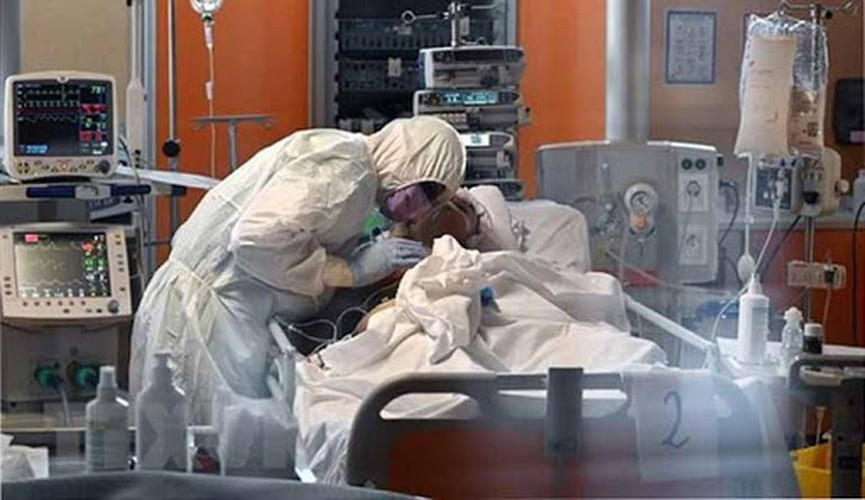 Giám đốc Y tế Barbara Ferrer cảnh báo số người mắc Covid-19 tại Los Angeles có thể tăng gấp đôi sau mỗi 4 ngày trong vòng ba tuần tới.