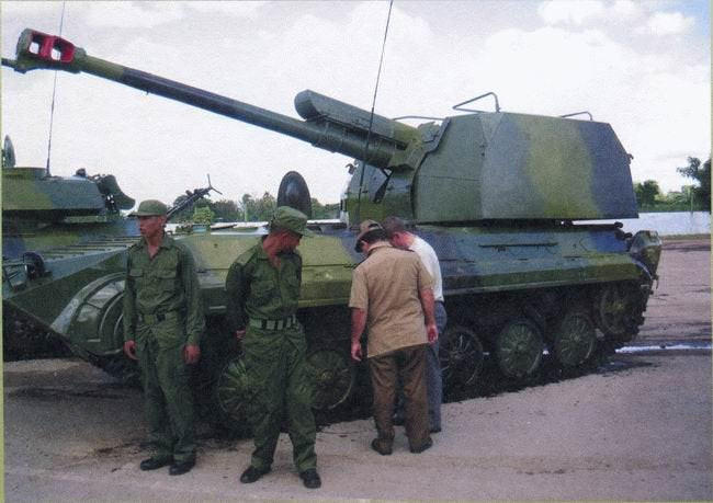 Không rõ cơ cấu này có thể chịu được sức giật của khẩu pháo 122mm hay không, tuy nhiên có thể thấy khả năng sáng tạo của người Cuba gần như là vô hạn. Nguồn ảnh: Pinterest.