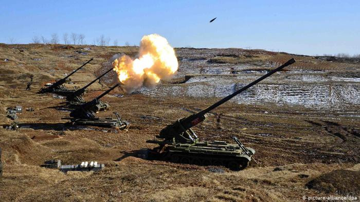 Cuộc tập trận pháo binh tầm xa của Triều Tiên được diễn ra trong bối cảnh khu vực Đông Bắc Á đang "dậy sóng" trước việc nước này tiếp tục thử nghiệm tên lửa tầm ngắn về phía vùng biển Nhật Bản. Nguồn ảnh: KCNA.