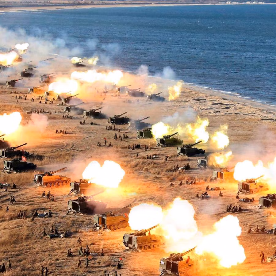 Thực tế, pháo binh mới là lực lượng có sức mạnh ghê gớm của Triều Tiên khiến Hàn Quốc phải lo ngại nhiều nhất. Nguồn ảnh: KCNA.