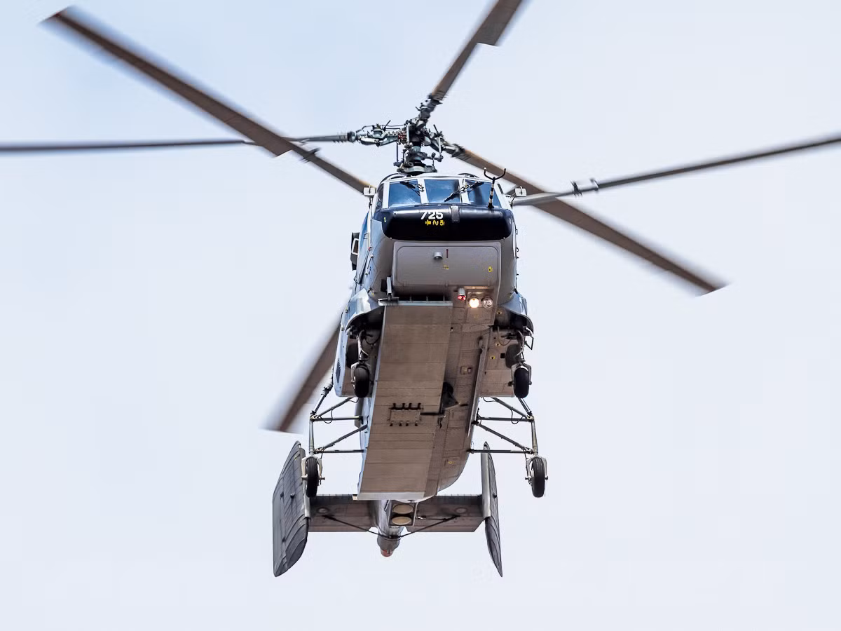 Loại trực thăng này có phi hành đoàn chỉ hai người, sử dụng hệ thống cánh quạt đồng trục nên không cần cánh đuôi, có khả năng bay với tốc độ tối đa 250 km/h. Nguồn ảnh: Rumil.